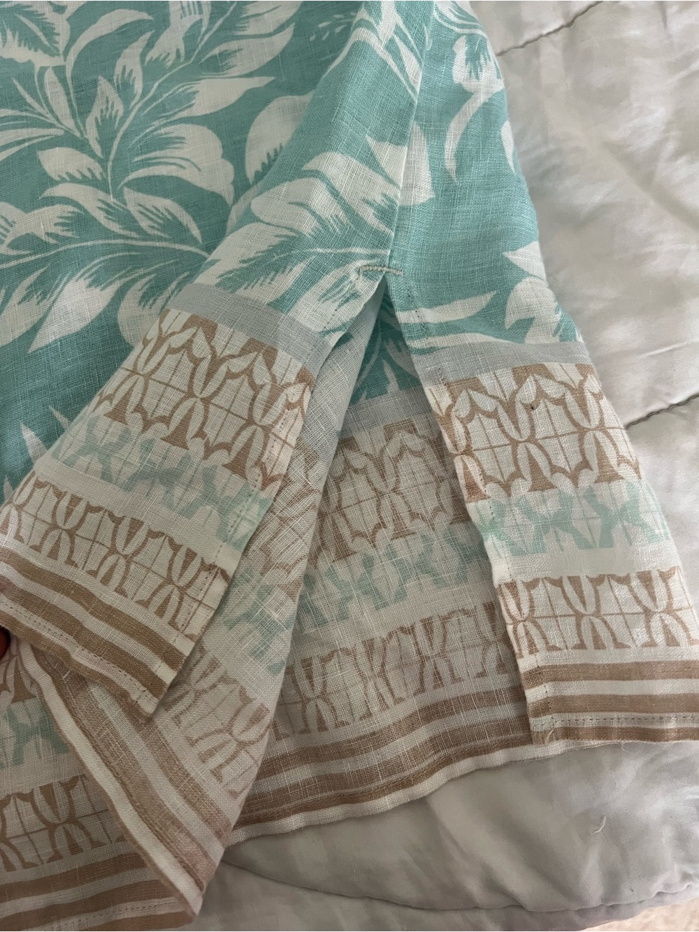 Tommy Bahama Sleeveless Floral Linen Collared Top - Picture 5 of 8